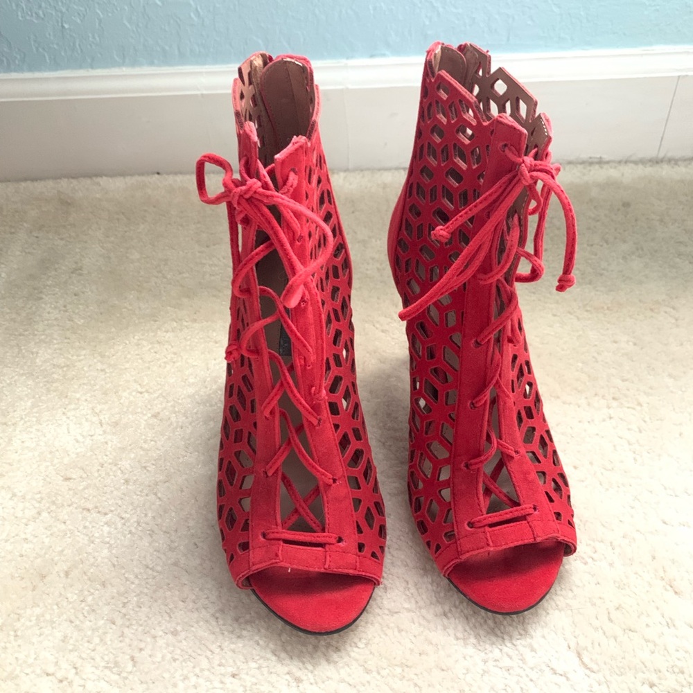 BCBGeneration Heels - Picture 3 of 8